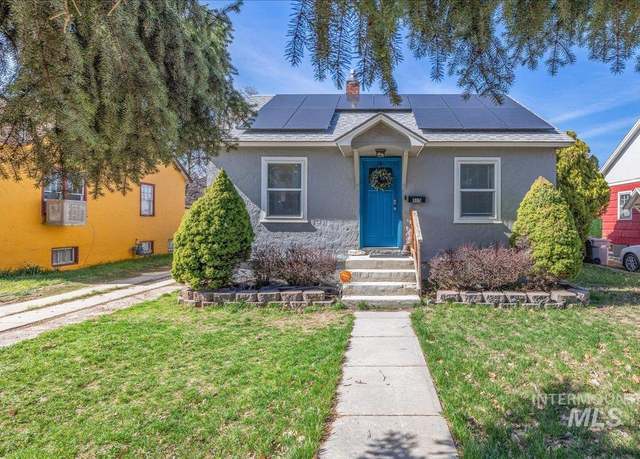 Property at 315 20th Ave S, Nampa, ID 83651, 3 beds, 2 baths