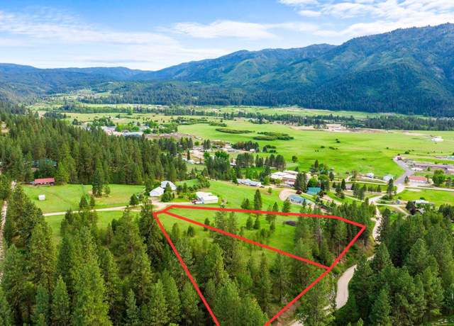 Property at 29 Woodland Dr, Garden Valley, ID 83622