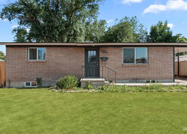 Property at 240 Blaine Ave, Nampa, ID 83651, 4 beds, 1 bath
