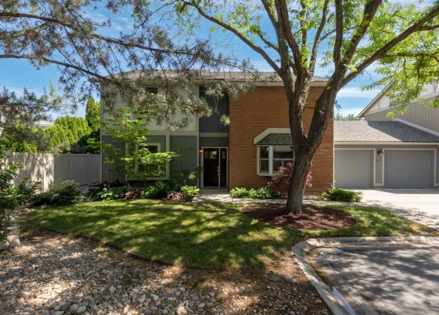 Property at 269 S S Coston Ln, Boise, ID 83712, 3 beds, 2 baths