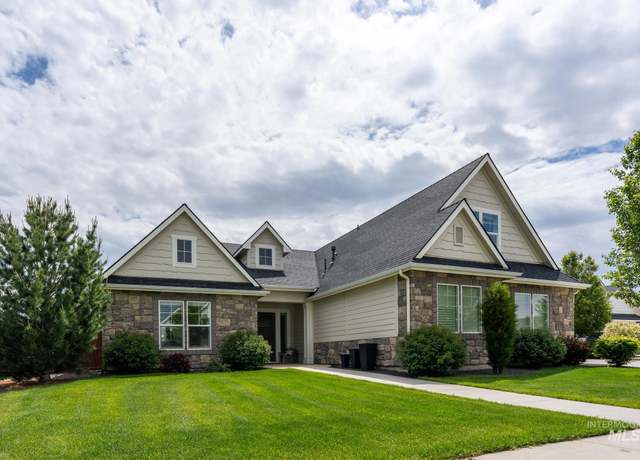 Property at 2522 N Foudy Ave, Eagle, ID 83616, 4 beds, 4 baths