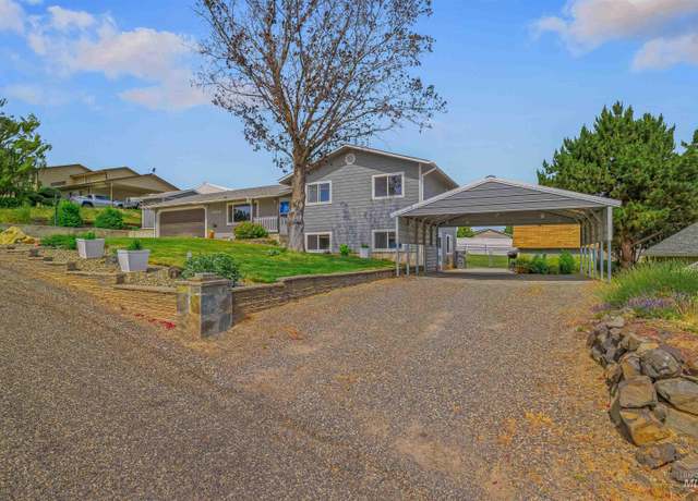 Property at 3404 Chukar Ln, Clarkston, WA 99403, 4 beds, 2 baths