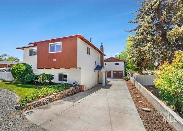Property at 1922 Shoup Ave E, Twin Falls, ID 83301, 4 beds, 2 baths