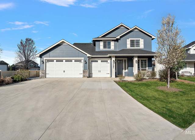 Property at 3351 N Tradewind Ave, Meridian, ID 83646, 4 beds, 2.5 baths