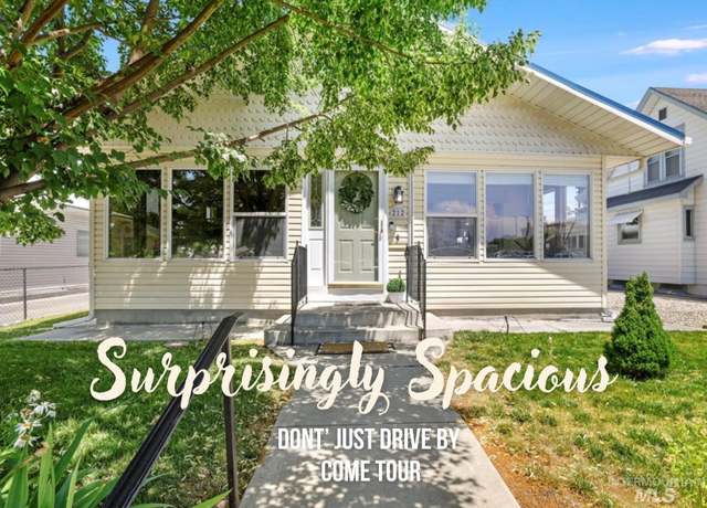 Property at 212 6th Ave N, Twin Falls, ID 83301, 3 beds, 3 baths