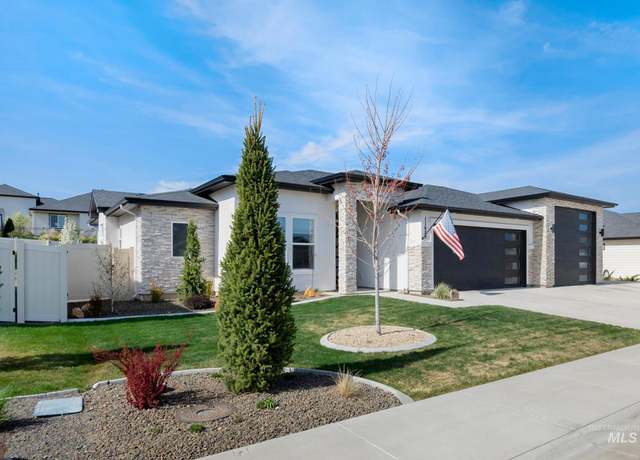 Property at 11629 W Alyxandra Dr, Nampa, ID 83686, 3 beds, 2 baths
