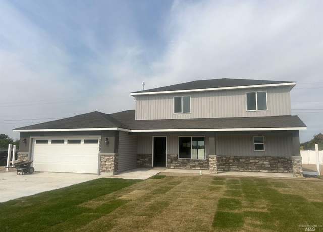 Property at 1355 N Kennedy St, Jerome, ID 83338, 4 beds, 2 baths