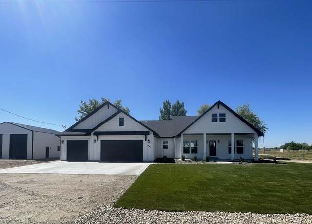 Property at 4695 County Line Rd, New Plymouth, ID 83655, 3 beds, 2 baths