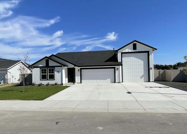 Property at 1960 Carlow St, Middleton, ID 83644, 3 beds, 2 baths