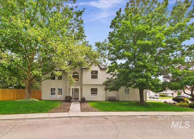 Property at 9874 W Whirlaway Ct, Boise, ID 83704, 4 beds, 2.5 baths