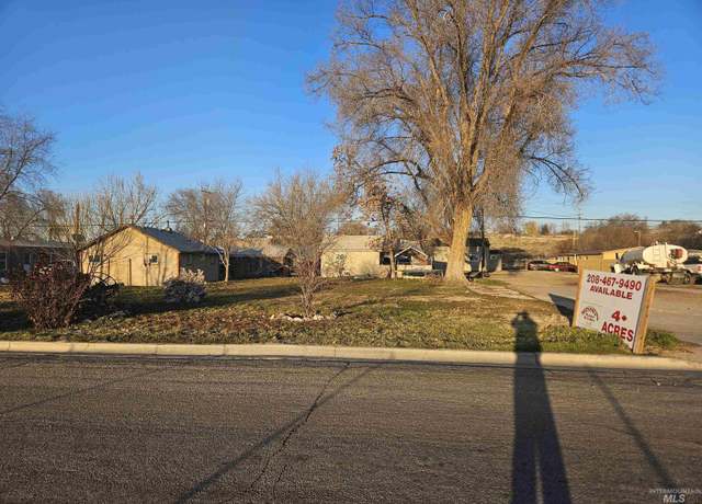 Property at 1201 E Elgin, Caldwell, ID 83605