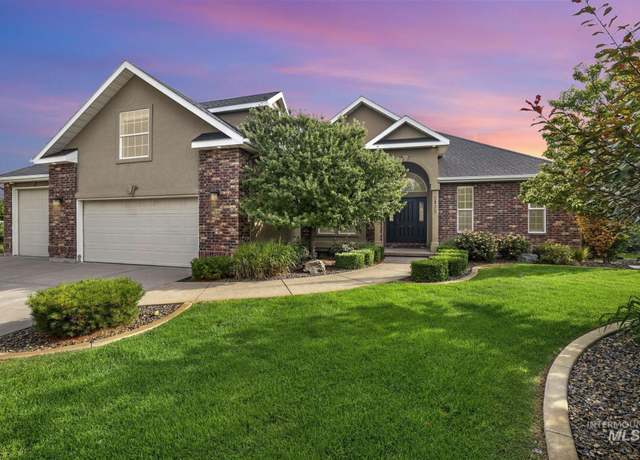 Property at 3137 Longbow Ln, Twin Falls, ID 83301, 5 beds, 3 baths