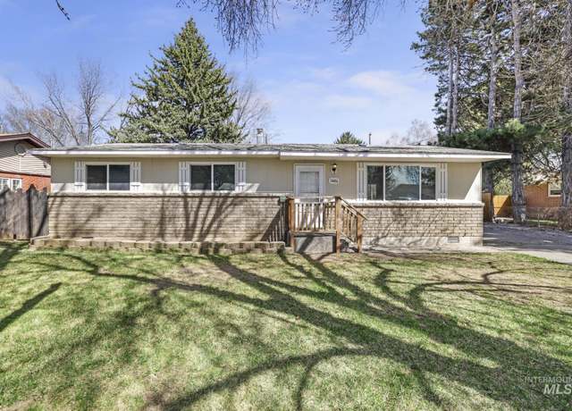 Property at 1406 Olympia Dr, Jerome, ID 83338, 3 beds, 2 baths