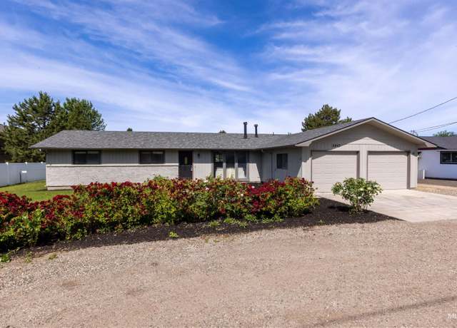 Property at 2443 S Five Mile, Boise, ID 83709, 4 beds, 2 baths