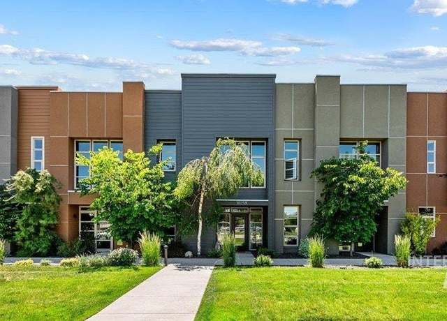 Property at 10259 W Carlton Bay Dr, Garden City, ID 83714, 4 beds, 3.5 baths