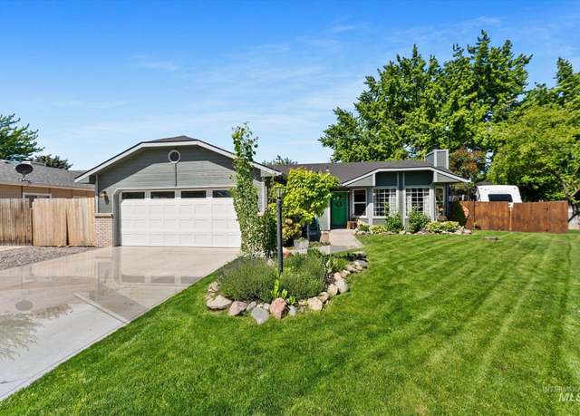 Property at 5325 N Black Spruce Pl, Boise, ID 83713, 3 beds, 2 baths