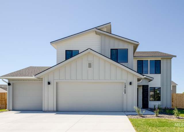 Property at 13709 Oliver St, Caldwell, ID 83607, 4 beds, 2.5 baths