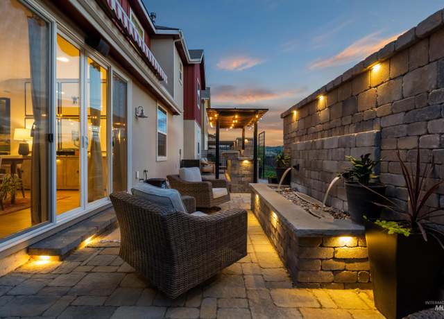 Property at 3515 S Pheasant Tail Way, Boise, ID 83716, 4 beds, 3 baths