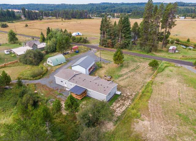 Property at 1030 Sanderson Ln, Bovill, ID 83806, 3 beds, 2 baths