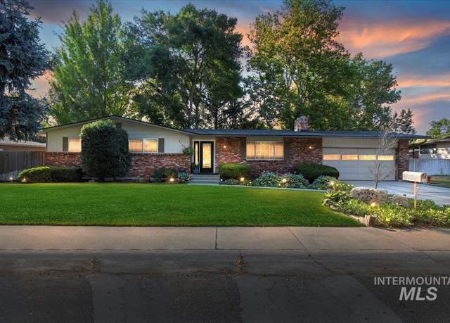 Property at 8707 W Stynbrook Dr, Boise, ID 83704, 5 beds, 3 baths