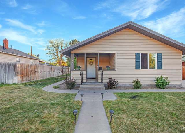 Property at 857 Walnut St, Twin Falls, ID 83301, 3 beds, 1 bath