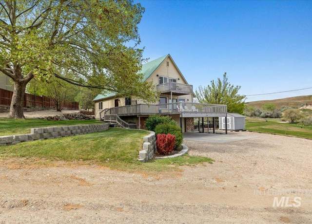Property at 22510 Ryan Dr, Wilder, ID 83676-5834, 4 beds, 3 baths