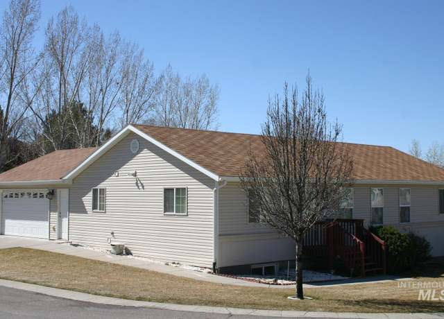 Property at 723 Raindrop Dr, Chubbuck, ID 83202, 3 beds, 3 baths