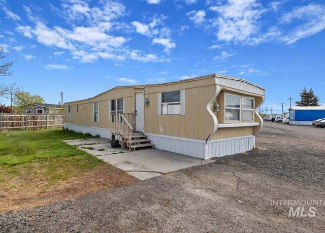 Property at 314 W Avenue G, Wendell, ID 83355, 2 beds, 1 bath