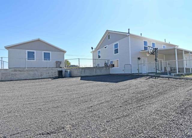Property at 2342-2344 19th St, Clarkston, WA 99403, 4 beds, 2 baths