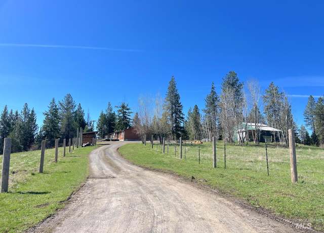 Property at 1080 Clanton Ln, Harvard, ID 83834, 3 beds, 2 baths