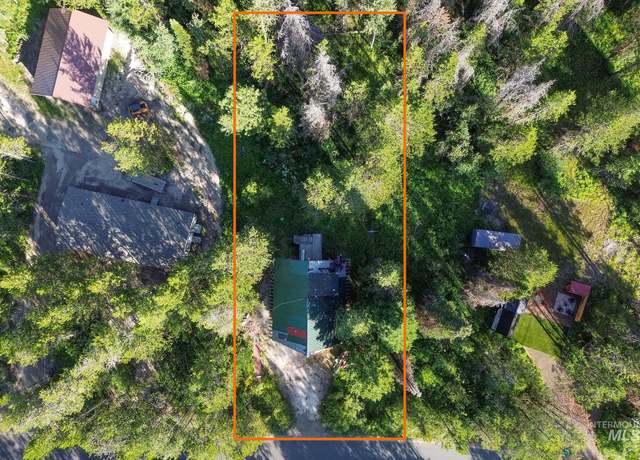 Property at 171 Lake Trail Dr, Donnelly, ID 83615