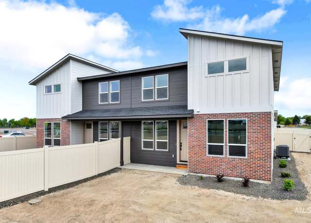 Property at 2908 Dale Ln, Caldwell, ID 83605, 3 beds, 2.5 baths