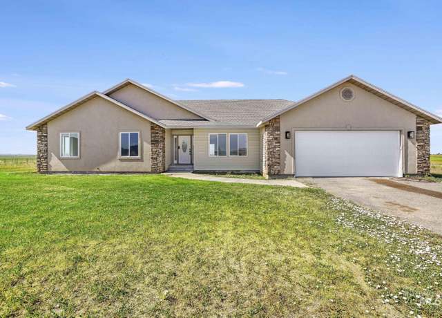 Property at 251 Mariposa Cir, Shoshone, ID 83352-6000, 4 beds, 3 baths