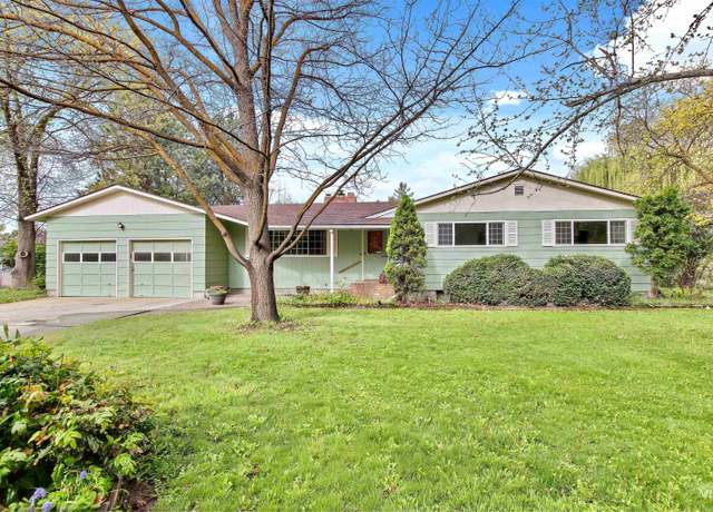 Property at 907 Downing Dr, Eagle, ID 83616, 4 beds, 3 baths