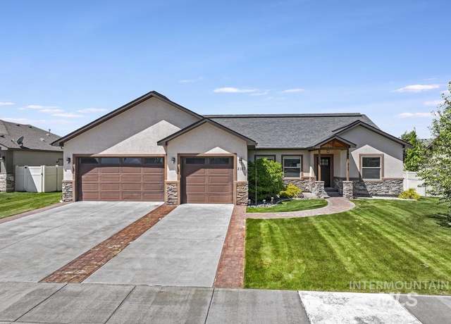 Property at 2157 Cayuse St, Twin Falls, ID 83301, 3 beds, 2 baths