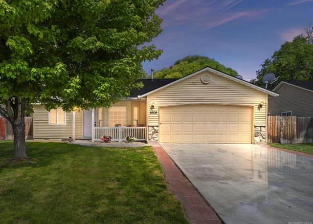 Property at 5609 Landsdown Ave, Caldwell, ID 83607, 3 beds, 2 baths