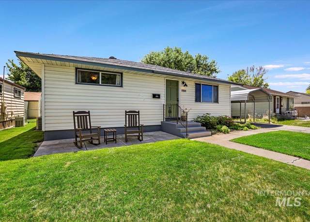 Property at 1984 11th Ave E, Twin Falls, ID 83301, 4 beds, 2 baths