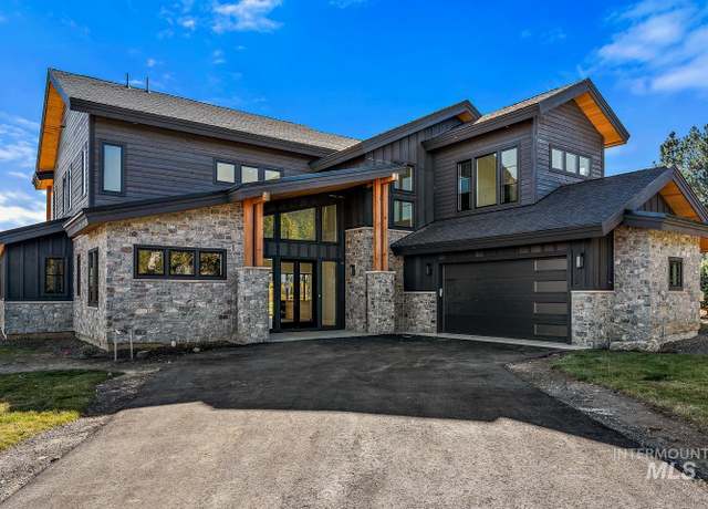 Property at 19 Aspen Glade Ct, Donnelly, ID 83615, 5 beds, 6 baths