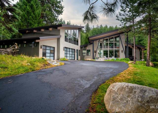 Property at 1115 Heaven's Gate Ct, Mccall, ID 83638, 5 beds, 5.5 baths