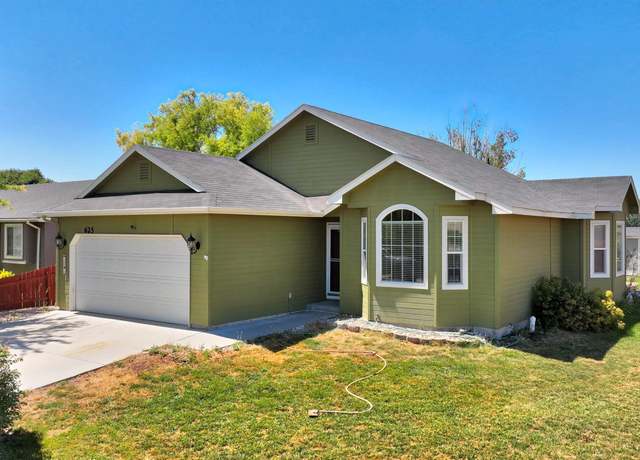 Property at 625 Colton St, New Plymouth, ID 83655, 3 beds, 2 baths