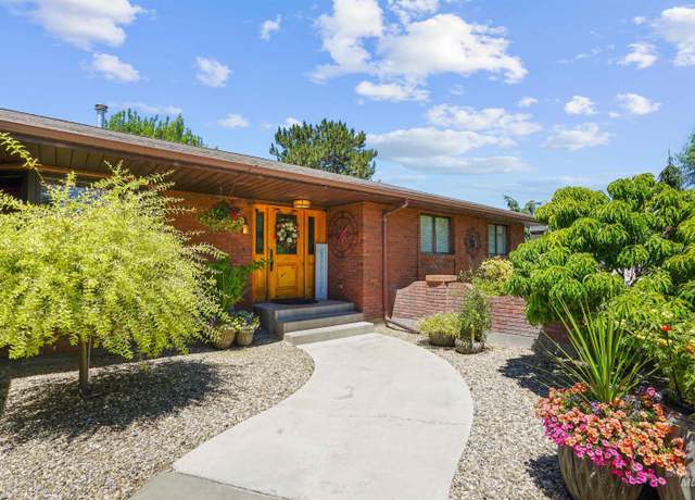 Property at 2020 Bennett Ave, Burley, ID 83318, 8 beds, 3 baths