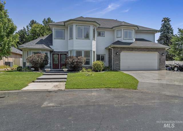 Property at 1214 N Trail Creek Ln, Eagle, ID 83616, 4 beds, 2.5 baths