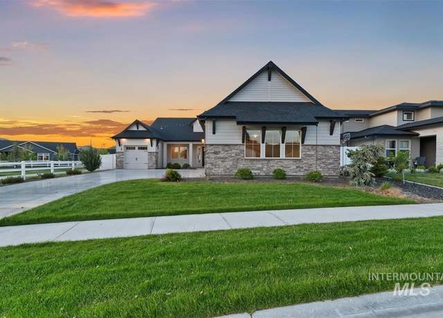 Property at 8188 W Brooks Dr, Boise, ID 83714-9732, 3 beds, 2.5 baths