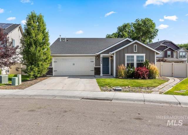 Property at 11054 W Romae St, Nampa, ID 83651, 3 beds, 2 baths