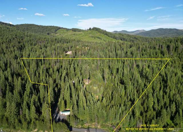 Property at 1000 Sanderson Ln, Bovill, ID 83806, 1 bed