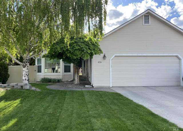 Property at 426 Carriage Ln, Twin Falls, ID 83301, 4 beds, 2 baths