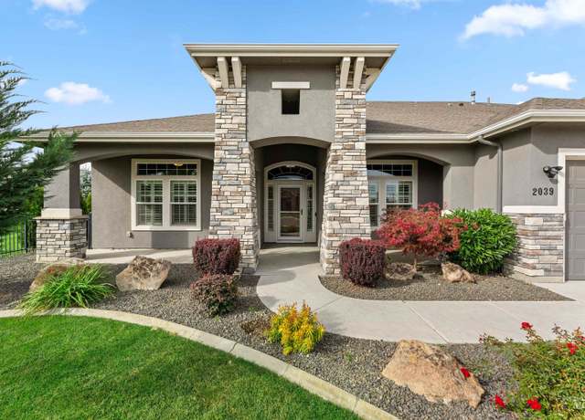 Property at 2039 N Finsbury Way, Star, ID 83669, 4 beds, 3.5 baths