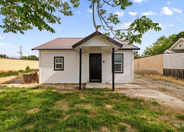 Property at 9 E Owyhee Ave, Homedale, ID 83628, 2 beds, 1 bath