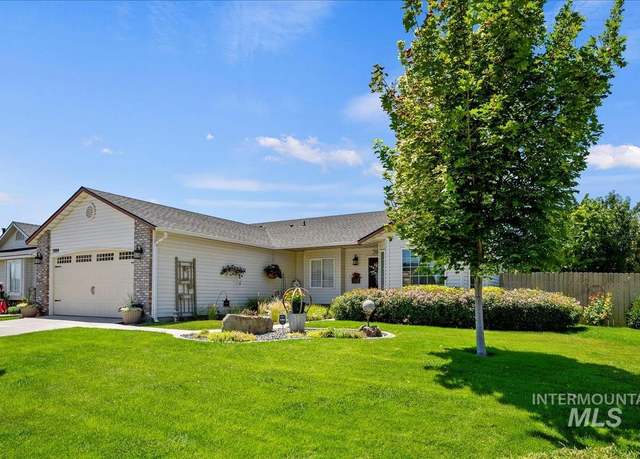 Property at 3804 Stonehedge Way, Caldwell, ID 83605, 3 beds, 2 baths