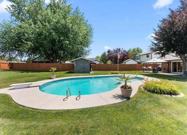 Property at 9752 W Bridgegate, Boise, ID 83709, 3 beds, 2 baths